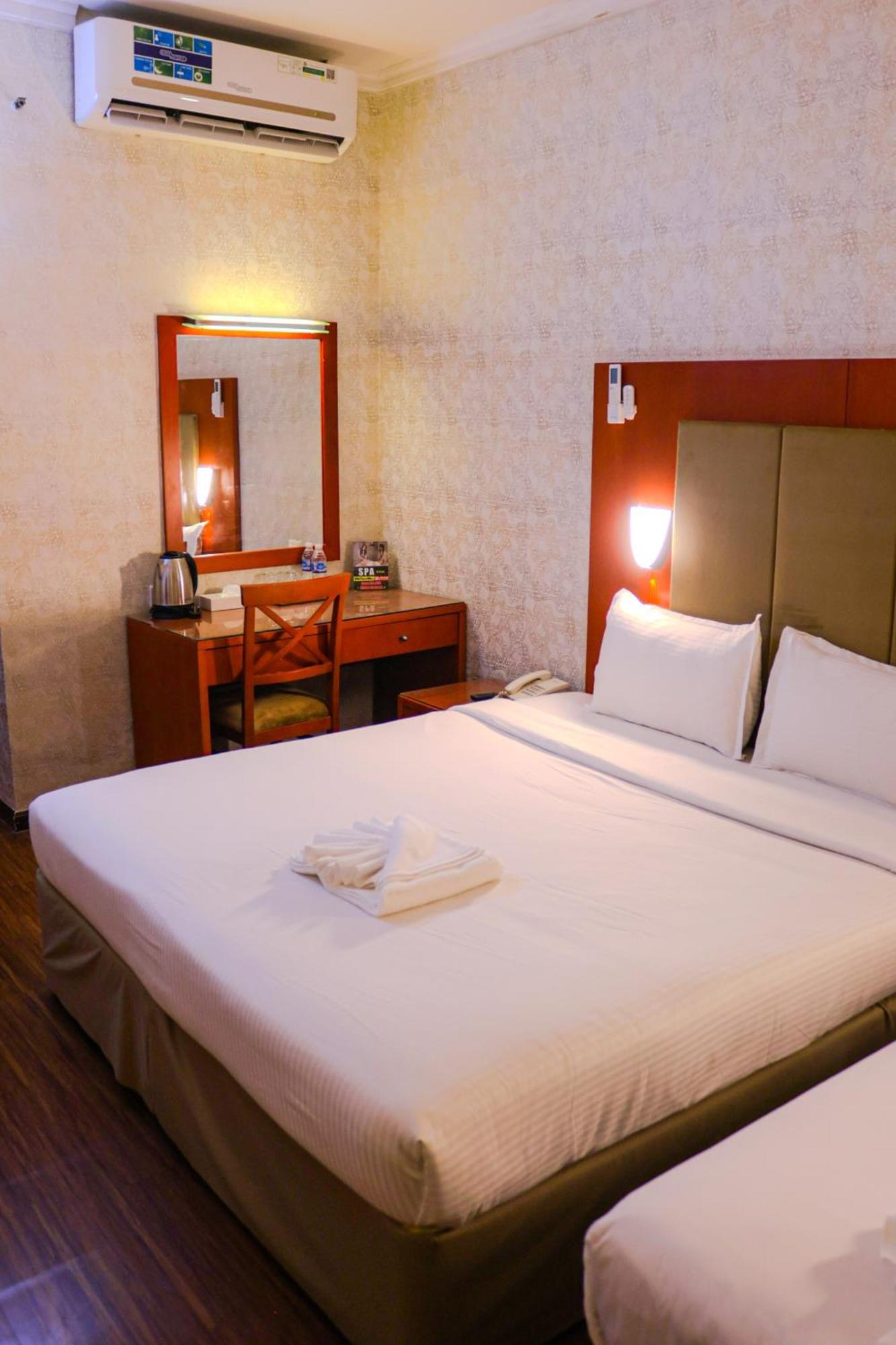 Boonmax Hotel Dubai Eksteriør billede
