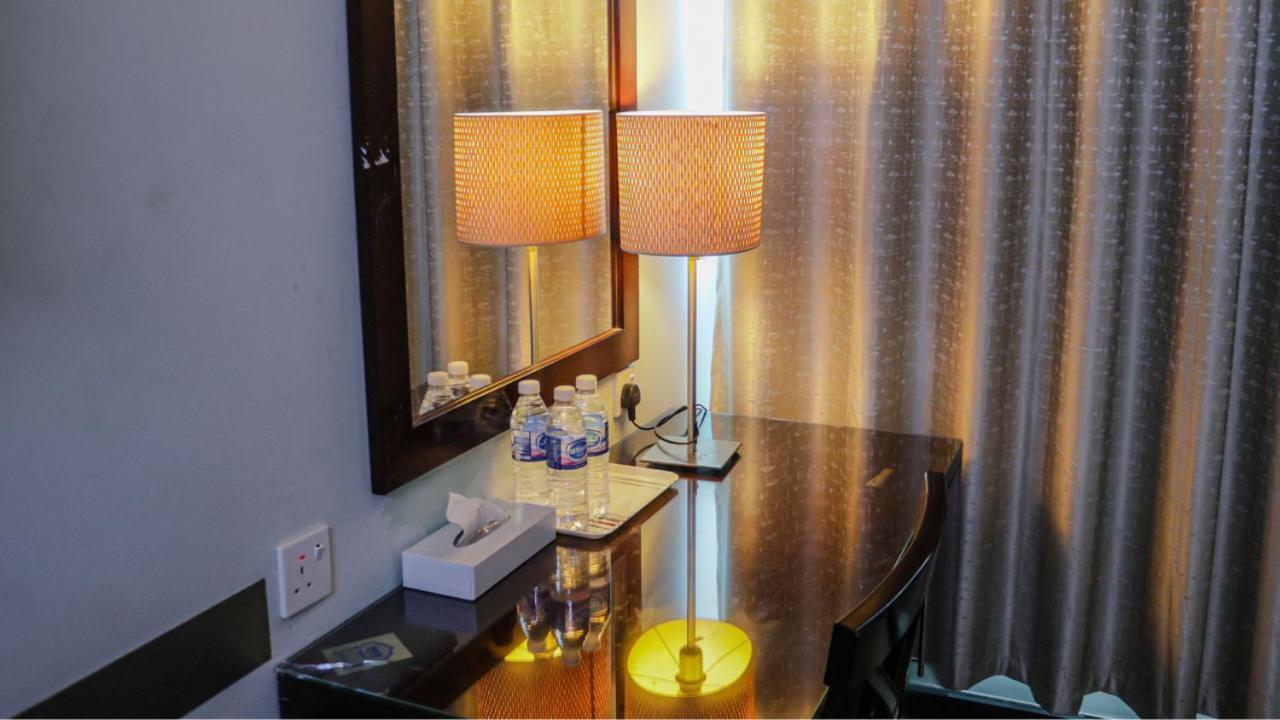 Boonmax Hotel Dubai Eksteriør billede