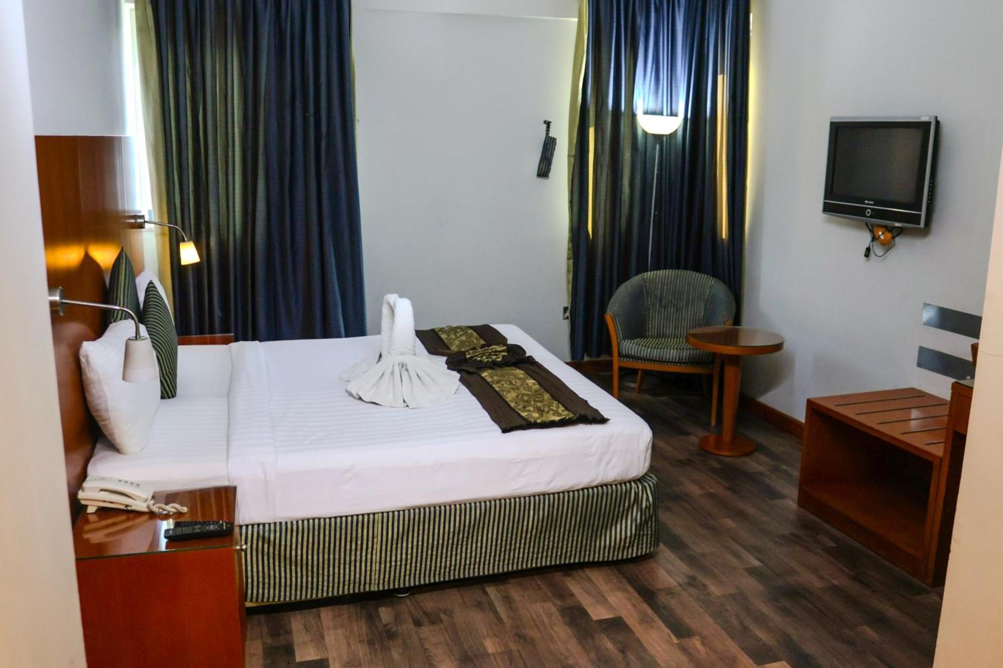 Boonmax Hotel Dubai Eksteriør billede